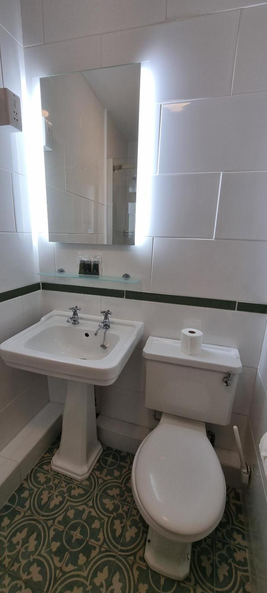 Ivy Guest House Хоуксхед Экстерьер фото